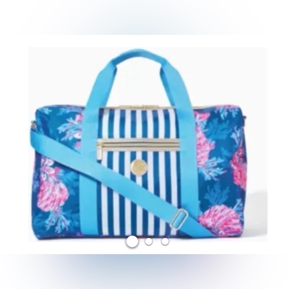Lilly Pulitzer Handbags - Lilly Pulitzer Overnight Bag